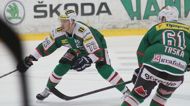 Kozák 7